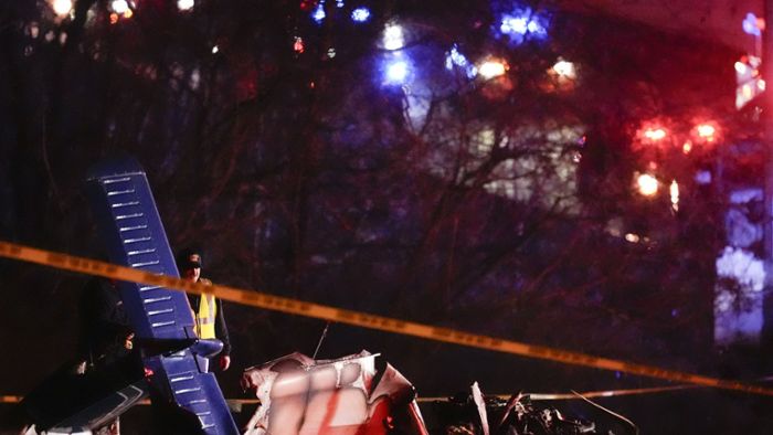 Kleinflugzeug stürzt bei Nashville ab - mindestens fünf Tote