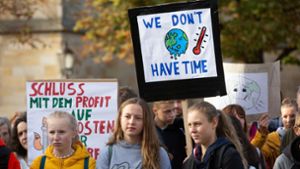 Im Klimagerechtigkeitsbündnis sind zahlreiche Initiativen und Gruppen vertreten, unter anderem auch Fridays for Future Esslingen. Foto: Ines Rudel