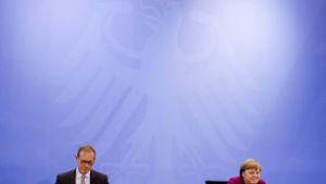 Am Mittwoch hat sich Angela Merkel mit den Regierungschefs der ostdeutschen Länder und Berlins Bürgermeister Michael Müller  besprochen – eine regelmäßige Runde mit  allen Ministerpräsidenten gibt es derzeit nicht mehr. Foto: AFP/Markus Schreiber