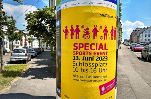 Unübersehbar: Werbung der Stadt für den Special-Sports-Event-Tag am Dienstag auf dem Stuttgarter Schlossplatz Foto: jse