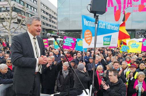 FDP-Fraktionschef Rülke auf der Diesel-Demo in Stuttgart. Foto: Fotoagentur Stuttgart