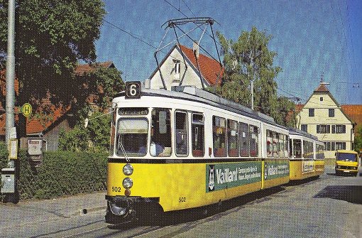 Ende 1990 wurde die Straßenbahn (im Bild am Wendehalt an der Hirschstraße) nach Echterdingen eingestellt. Nun wird über einen Wiederanschluss an die Schiene diskutiert. Foto: Archiv