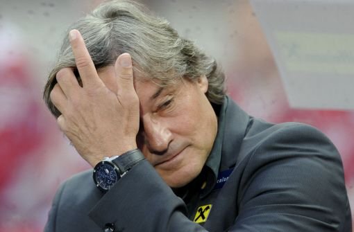 Österreichs Fußball-Nationaltrainer Dietmar Constantini hat am Dienstag seinen sofortigen Rücktritt erklärt. Foto: dpa