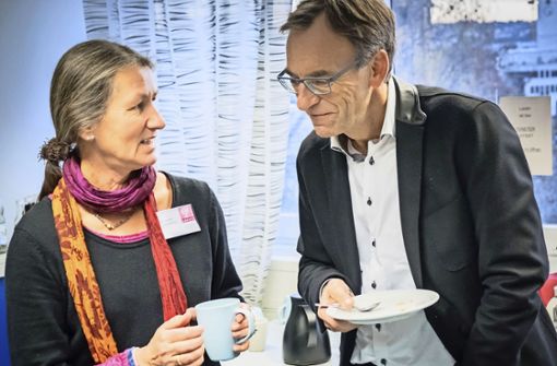 Ulrike Ohnmeiß mit Bürgermeister Werner Wölfle. Foto: Lichtgut/Achim Zweygarth