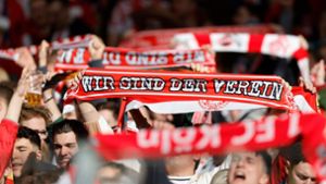 Dezimierte Kölner Fans am Wochenende beschwerten sich über die Polizei. Foto: Pressefoto Baumann/Volker Müller