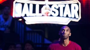 Kobe Bryant war der Spieler, des sich am ehesten mit Michael Jordan messen kann. Nach 20 Spielzeiten beendet er nun seine Karriere in der NBA. Foto: AP