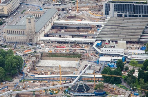 Der Hauptbahnhof in Stuttgart wird tiefergelegt. Foto: dpa