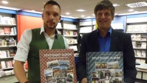 Manuel Kloker (li.) und Uwe Bogen, die Autoren des Stuttgart-Albums, am Stadtschreibtisch der Stuttgarter Nachrichten Foto: StN