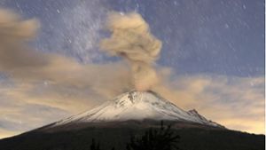 Popocatépetl bedeutet Rauchender Berg –  der höchste Vulkan Mexikos liegt am Rand des Hochlands des mittelamerikanischen Landes nahe der Hauptstadt Mexico-City (Archivbild). Foto: Imago/Agencia EFE/Hilda Rios