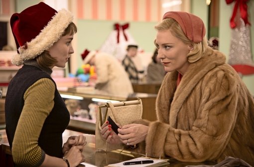 Rooney Mara (li.) und Cate Blanchett in einer ­Szene von „Carol“ Foto: D