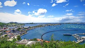 Der Hafen von Marigot im französischen Teil der Insel wird gerne von Seglern angesteuert. Foto: M/rtin Wein