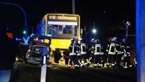 In Remseck hat es einen schweren Stadtbahnunfall gegeben. Foto: Andreas Rosar Fotoagentur-Stuttgart