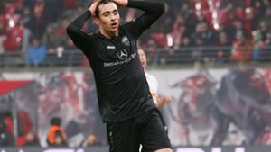 Fast drin: Thomas Kastanaras hadert mit seiner vergebenen Chance in der Anfangsphase der Partie bei RB Leipzig. Foto: Pressefoto Baumann/Julia Rahn