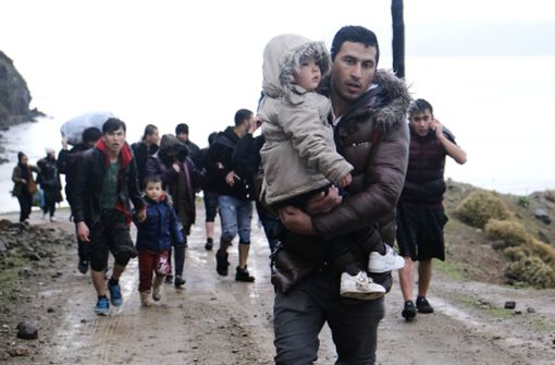 Auf Lesbos spitzt sich die Flüchtlingskrise zu. Foto: AP/Alexandros Michailidis
