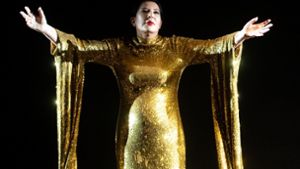Marina Abramovic in „7 Deaths of Maria Callas“ in der Bayerischen Staatsoper Foto: dpa/Sven Hoppe