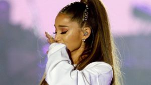 Ariana Grande ist gerührt beim „One Love Manchester“ Benefizkonzert für die Opfer des Terroranschlags in der Manchester Arena. Foto: dpa/Dave Hogan For One Love Manchest
