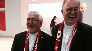 Gebhard Fürst (li.) und Otfired July beim Kirchentag in Stuttgart Foto: StN