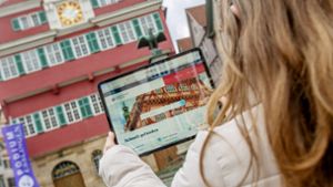 Ein Jahr lang hat man im Esslinger Rathaus intensiv an der neuen Homepage gearbeitet – jetzt ist sie online. Foto: Roberto Bulgrin