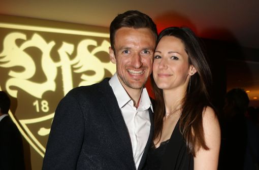 VfB-Spielführer Christian Gentner (li.) und seine Frau Verena sind zum zweiten Mal Eltern geworden. Foto: Baumann