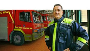 Ein Bild aus besseren Zeiten: so hat Andreas Thoß 2007 sein Amt als Feuerwehrchef angetreten. Foto: factum/Archiv