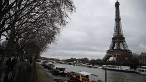 Die Staatsanwaltschaft untersucht die tödliche Kontrolle beim Eiffelturm. Foto: dpa/Christophe Ena