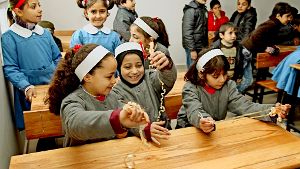 Syrische Kinder in einer Schule in Hacipasa: dieses Foto entstand bei einem  Türkei-Besuch einer Delegation des Landtags. Foto: privat