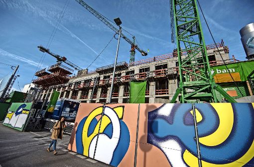 Neubauten ersetzen alte Gebäude am Klinikum. Foto: Lichtgut/Leif Piechowski