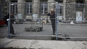 Die Bauzäune am Stuttgarter Hauptbahnhof prägen das Stadtbild seit Stuttgart 21. (Archivbild) Foto: PPFotodesign