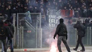 Beim Europa-League-Spiel Lazio Rom gegen Eintracht Frankfurt kam es zu hässlichen Szenen. Foto: AP