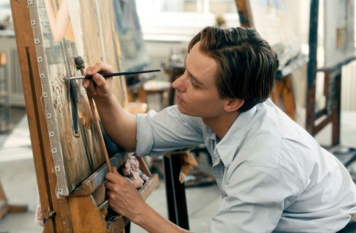 Tom Schilling spielt den Künstler Kurt in „Werk ohne Autor“, dem neuen Film von Florian Henckel von Donnersmarck. Foto: Disney