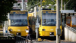 Stadtbahnen und Busse bilden das Rückgrat der Mobilität in Stuttgart. Die SSB setzt auf den weiteren Ausbau des Angebots. Foto: Lichtgut/Achim Zweygarth