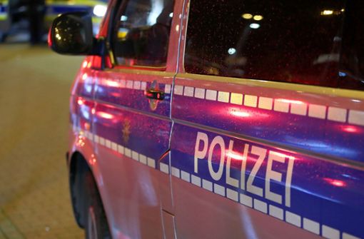 Nach einer Serie von Überfällen in Bankfilialen sucht die Polizei nach zwei Tatverdächtigen. Foto: imago/Maximilian Koch