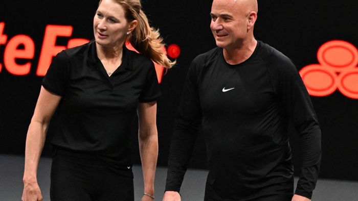 Andre Agassi und Steffi Graf begeistern bei Pickleball-Match