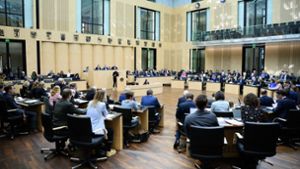Der Bundesrat hat heute mehrere Gesetze der Bundesregierung ohne große Debatte gebilligt. Foto: Bernd von Jutrczenka/dpa