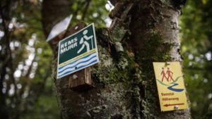 Preiswürdig: Die Wegwarte des Albvereins sorgen für die Wanderwegmarkierungen. Foto: Gottfried Stoppel
