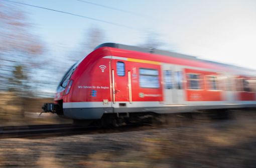 Ab 2028 soll die S 2 über Sielmingen bis nach Neuhausen fahren. Foto: picture alliance/dpa/Tom Weller