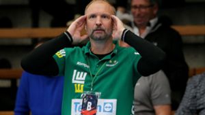 Trainer Hartmut Mayerhoffer steht nach  nur 5:13 Punkten bei Frisch Auf in der Kritik. Foto: Baumann/Julia Rahn