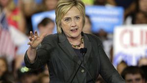 Hillary Clinton muss vom FBI kein Ungemach wegen ihrer E-Mail-Affäre befürchten. Foto: AP