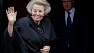 Beatrix der Niederlande zeigt sich noch oft in der Öffentlichkeit – und mischt auch politisch mit. Foto: AFP/ROBIN UTRECHT