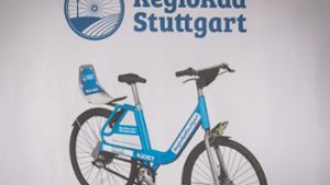 Die neuen blauen Leihräder werden zum 1. Mai in Stuttgart erwartet. Foto: Lichtgut/Achim Zweygarth