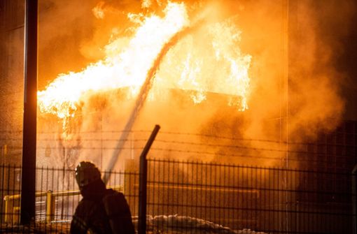 In Fellbach ist am Dienstagmorgen ein Feuer ausgebrochen. Foto: 7aktuell.de/Simon Adomat