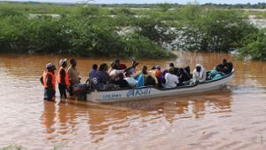 Ein überflutetes Gebiet in Kenia. Für die kommenden Tage sind weitere schwere Regenfälle angekündigt. Foto: Andre Kasuku/AP/dpa