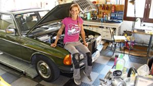 Unter dem Titel „Schraub, Mädchen!“ gibt   die 37-jährige Anna Matuschek  in ihren Kursen  in Denkendorf Tipps, wie die Teilnehmerinnen kleine Reparaturen und Serviceleistungen selbst erledigen können. Foto: /Caroline Holowiecki