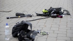 Ein Kamerateam, das im Auftrag des ZDFs drehte, wurde am 1. Mai in Berlin angegriffen. Foto: dpa/Christoph Soeder
