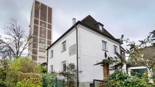 Noch steht das Wohnhaus an der Stuttgarter Straße in Kornwestheim. Foto: Simon Granville