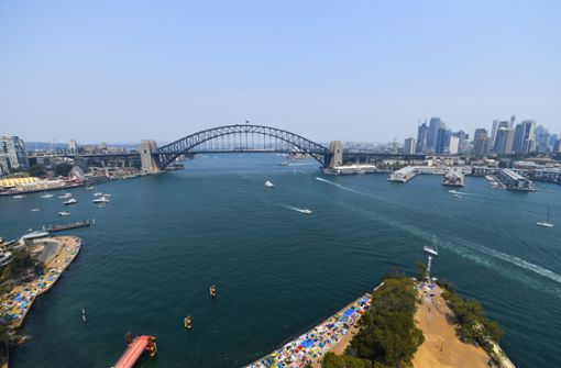 Australien von oben. Die Fluglinie Qantas zeigt sich in der Corona-Not erfinderisch und bietet einen Flug nach Nirgendwo an. Foto: dpa/City of Sydney