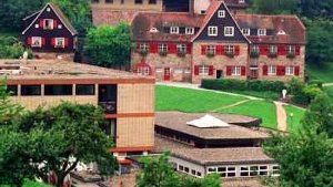 Die Odenwaldschule bleibt vorerst geöffnet. Foto: dpa