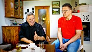 Helmut Kapp (links) weiß, wie viel  Arbeit auf einen ehrenamtlichen Ortsvorsteher zukommt, Rainer Kneile noch nicht. Foto: Horst Rudel
