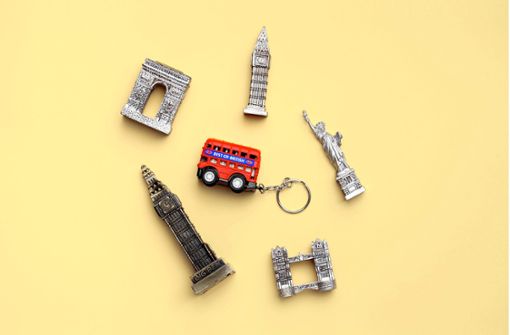 Big Ben, Freiheitsstatue oder Tower Bridge – alles typische Souvenirs, für die man zu Hause meist keine Verwendung hat.    Foto: Adobe Stock/alice_photo
