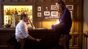 Die Liebenden James (James McAvoy) und Danielle (Alicia Vikander)  denken pausenlos aneinander. Foto: Warner